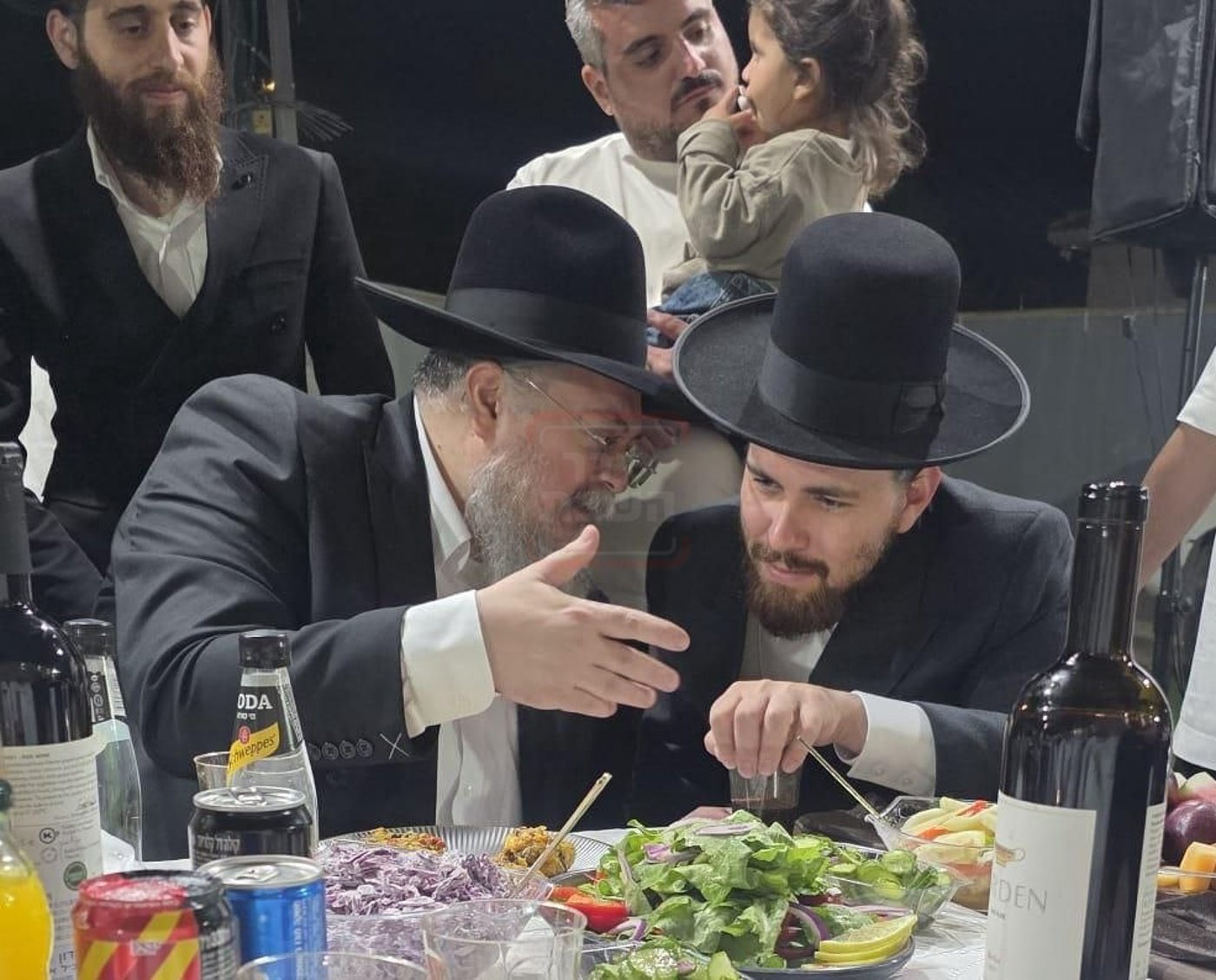 פרנסי העיר חגגו את גשר המחלוקת | 'זיידל'ע' עם כל התמונות, הנייעס והחשיפות של השבוע
