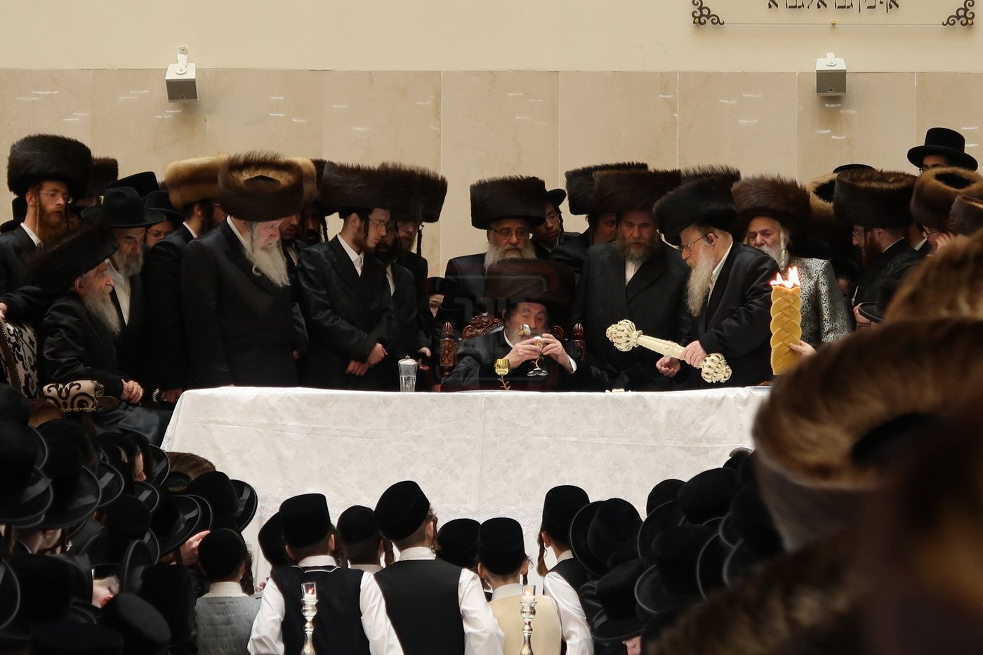 מוצאי שבת ש"ב בויז'ניץ