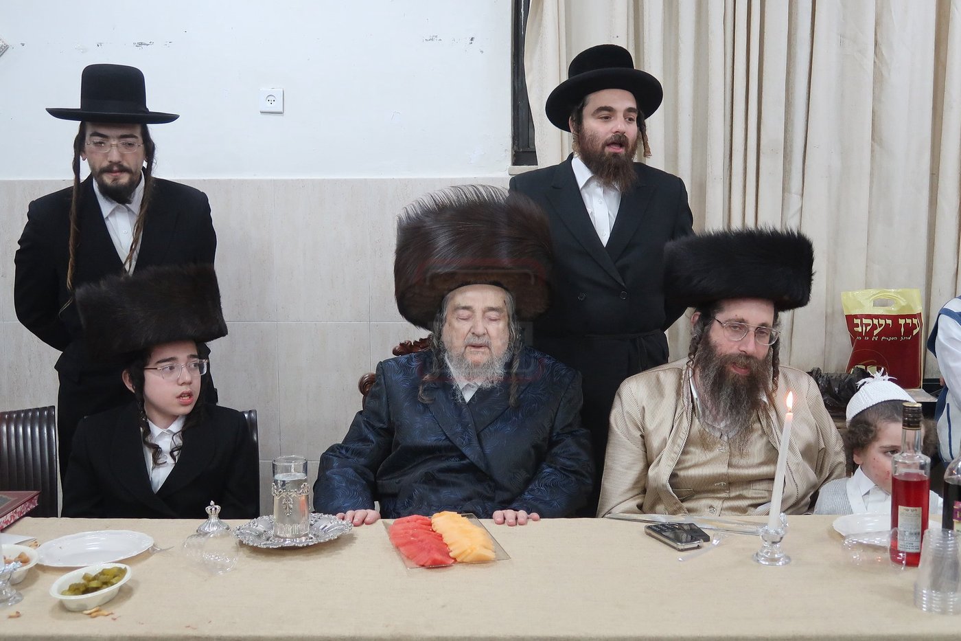 שמחת בר המצווה לנין הגרי"מ שכטר