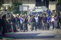 הפגנת ישראלים ליד שכם (למצולמים אין קשר לכתבה)