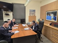 ח"כי 'דגל התורה' חותמים על מכתבי ההתפטרות מהקואליציה | ארכיון