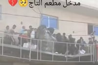 פצןעים במקום: התנפלו על הסיוע שהוצנח, וצנחו מגובה אל הקרקע | צפו