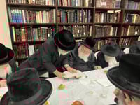 הרב שמעון וואלף קליין בסעודת הילולא כ"א אב בארה"ב