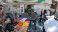 המחבל המבוקש נכנס לבנק - ויצא אזוק בידי הלוחמים המסוערבים | צפו