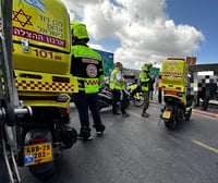 כוחות מד"א בזירה