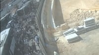תיעוד דרמטי: האברך החרדי רץ ראשון, חותר למגע ומחסל את המחבלים | צפו