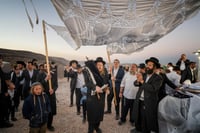 הכנסת ספר תורה במאחז מצפה לאה בבנימין