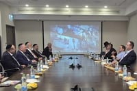 הנהלת המחוז החרדי בדקה: איך מנציחים את
מרן הגר"ע יוסף ברשת שהקים?
