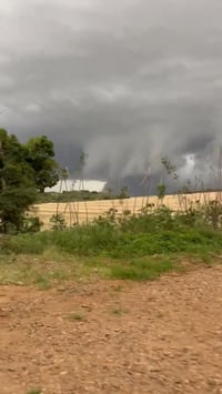 "כמו מלאך המוות בענן שחור": טורנדו עוצמתי פגע בברזיל - 6 נהרגו | תיעוד