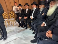 שמחת נישואי נכדו של האדמו"ר רבי דוד חנניה פינטו