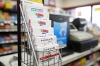 כרטיסי הגרלה של לוטו מגה מיליונס