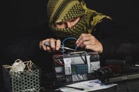 טיסה מבחריין להודו נחתה נחיתת חירום לאחר איום בפצצה על המטוס - זה מה שהתגלה