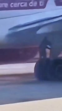 האיש מטפס אל כן הגלגלים