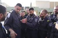 השוטרים ב"אתגר של רני"