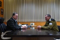 שר הביטחון ישראל כ"ץ בפגישה עם הרמטכ"ל