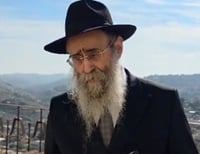 הרב החב"די הבכיר מישראל בזעקה וקריאה לחסידים ולשלוחים בעולם | צפו