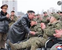 מנהיג צפון קוריאה - בטקס