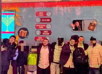 חלק מבני המשפחה