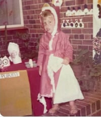 בתמונה של מאסק בגן היהודי