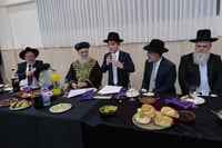 שמחת בר המצווה לנין מרן הגר"ע יוסף זצ"ל