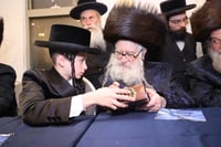 שמחת בר המצווה לנין האדמו"ר ממשכנות הרועים