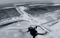 שיטה חדשה ליירוט רחפנים של האויב באמצעות חכה וחוט דיג.