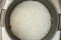 אל תשאירו את סיר האורז לנמנם על הגז