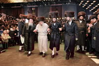 שמחת בית זוויעהיל - פינסק קרלין - טרעבישאן