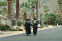 האדמו"ר מסאטמר במנוחה בפאלם ספרינגס