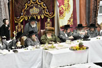 האדמו"ר מתולדות אברהם יצחק בטיש ט"ו בשבט