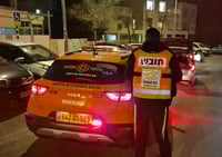 החובשים בסמוך לבית הפעוטה, הערב