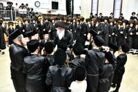 שמחת בית מכנובקא בעלזא - מעליץ - ביאלה ישרי לב