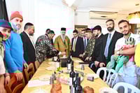 הגר"נ זכריהו בפורים