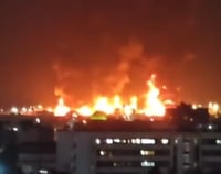 מאגרי הנפט שהותקפו, הלילה