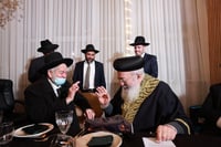 שמחת נישואי נכד הגאון רבי יצחק כהן