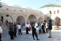 נבי מוסא במדבר יהודה - בסיור שאורגן בידי כותב השורות ישראל שפירא לפני מספר שנים. את הסיור העביר מורה הדרך שניר מנחם