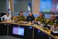 שר הביטחון: "הירי מאיראן נמשך - ולכן תקיפות צה"ל באיראן יעלו מדרגה"