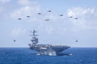 מטוסי חיל הים האמריקאי מעל נושאת המטוסים הגדולה בעולם, מסדרת פורד USS ג'רלד ר. פורד