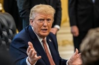 טראמפ מאיים באופן חריג במוות של איראן: "47 שנות שחיתות יסתיימו"