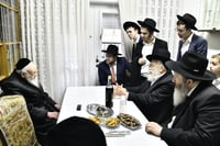 רבי בנימין אלישיב בביקור אצל אחיו רבי משה אלישיב