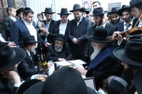 מעמד הקבלת פני רבו אצל הגר"מ צדקה