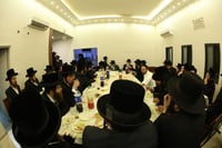 האדמו"ר מראזלא בהילולת הרה"ק מקרעסטיר