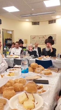 בבגדי שבת ובניגוני דבקות | הילולת האדמו"ר מפאשקאן זצ"ל בצל יום העצמאות