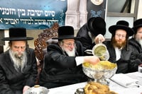 מורשת ה'אמרי יוסף' | הילולא קדישא וסיום 'בין הזמנים' בחצר הקודש ספינקא