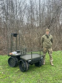 חוסך חיי אדם בחזית. רכב רובוטי אוקראיני לציוד לוגיסטי ותחמושת