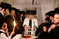 מראות חיי האדמו"ר מקרעטשניף זי"ע