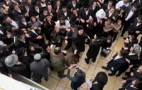 עימותים במירון: מאות נכנסו לציון; מג"ב החל לפנות בכוח | תיעודים