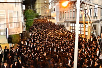 רחובות בני ברק הושחרו; רבבות ליוו למנוחות את הגאון רבי דוד שמידל זצ"ל