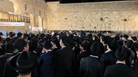 המונים בכותל לאחר חג שבועות