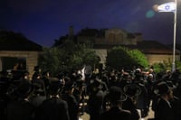 המהומות מחוץ לבית סולברג